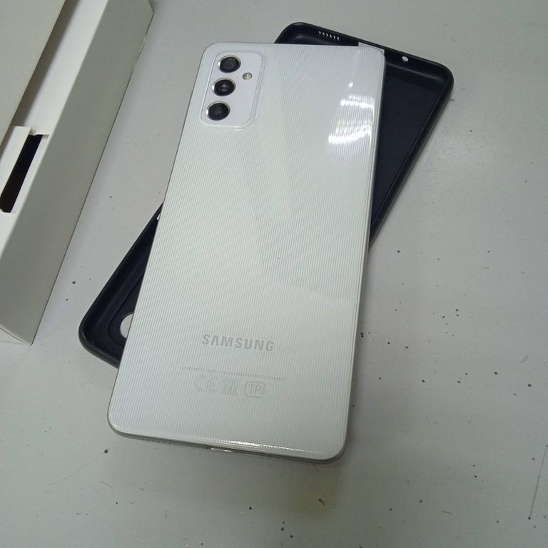 Дешиво Samsung m526br/ds galaxy m52 6/128gb с ломбарда