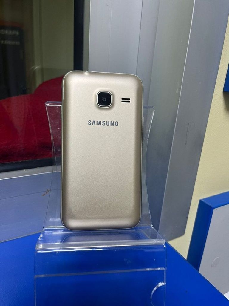 Дешево Samsung galaxy j1 mini 2016 з ломбарду