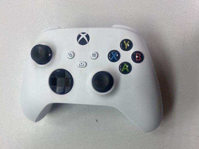 Дешево Microsoft xbox series x s wireless controller з ломбарду
