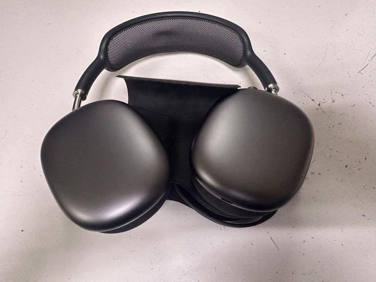 Купити Apple airpods max Б/У