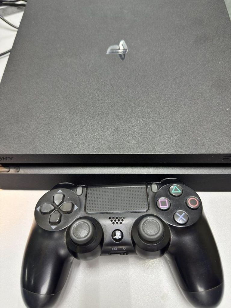 Дешиво Sony playstation 4 slim 500gb с ломбарда
