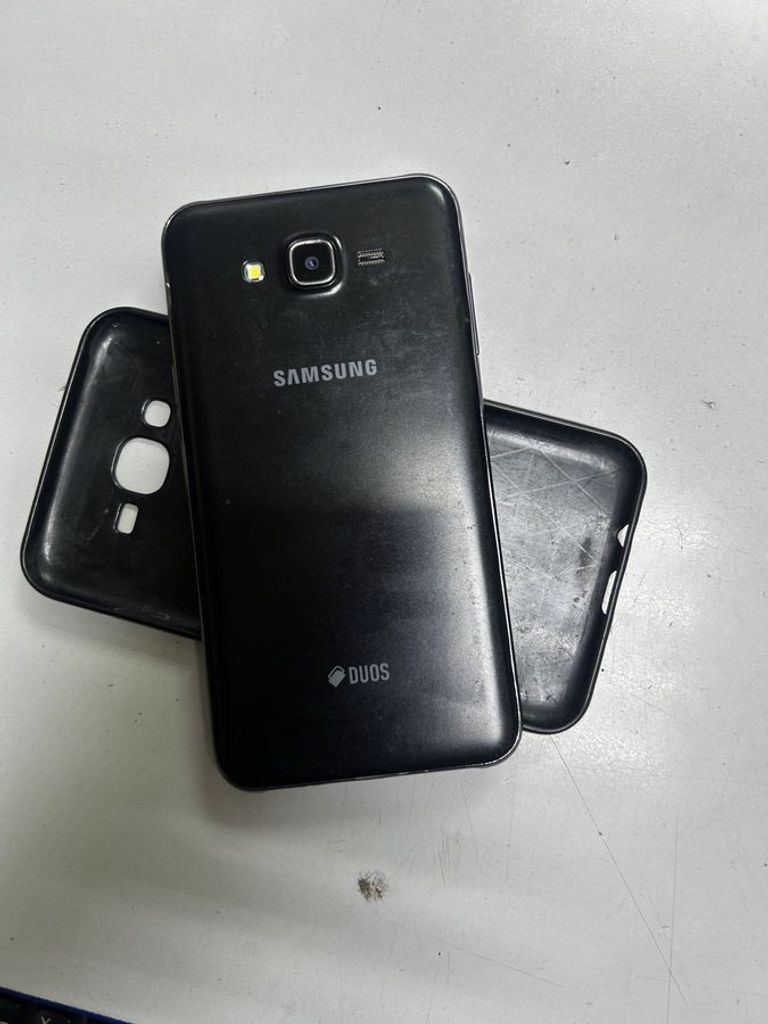 Дешиво Samsung j700h galaxy j7 16gb с ломбарда