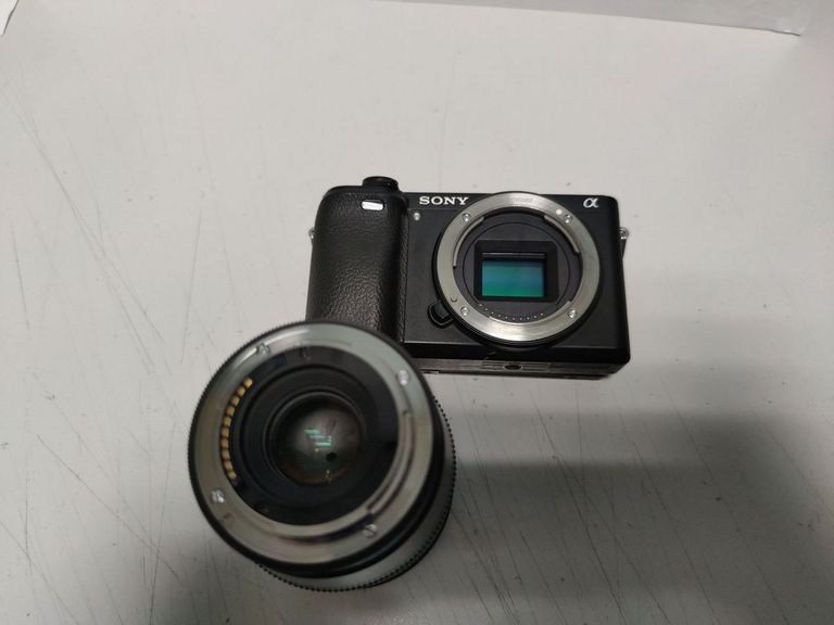 Распродажа Sony alpha 6300+ sigma 16mm 1:1,4 dc, продавец Техноскарб