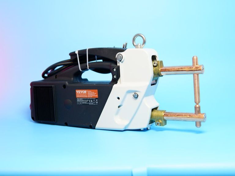 Купить Vevor 230В 14 кВА Б/У