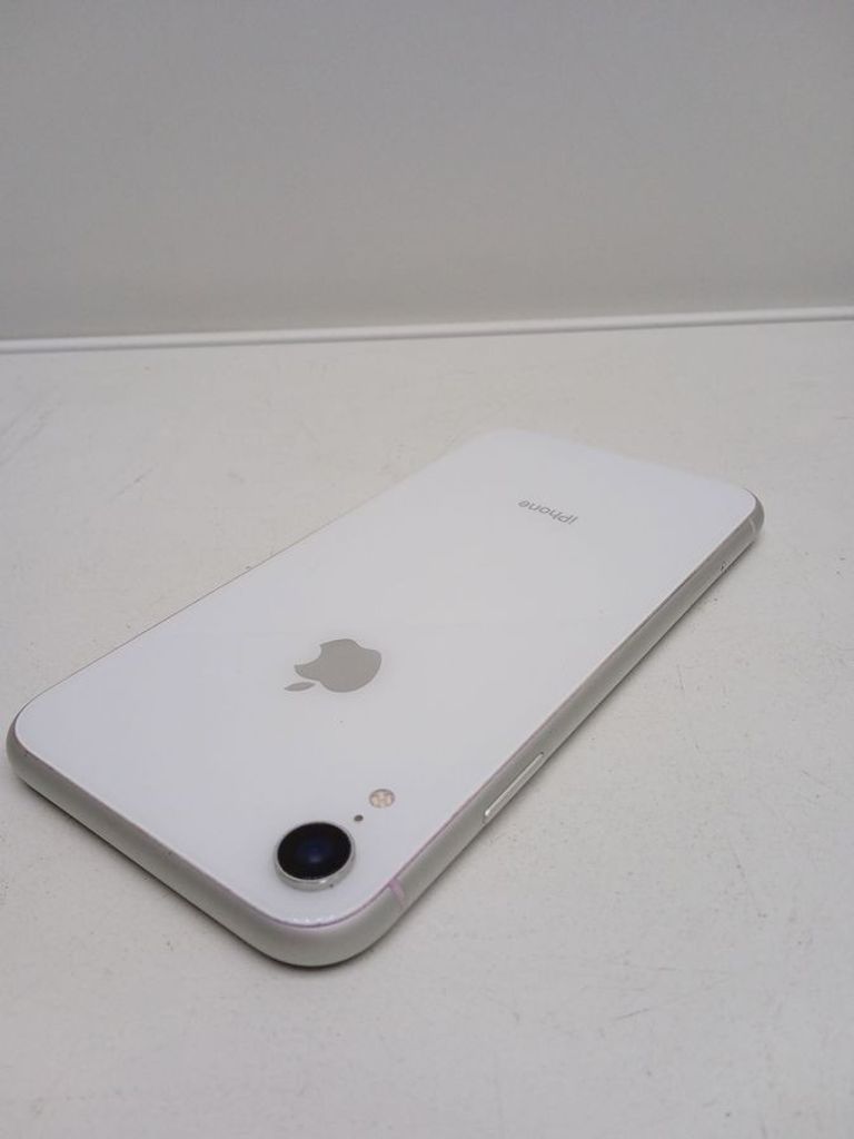 Apple iphone xr 64gb Код:01-200816558. Зображення 6