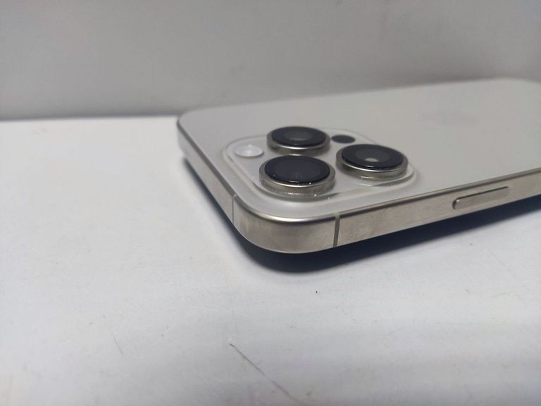 Apple iphone 16 pro max 256gb Код:01-200819051. Зображення 8