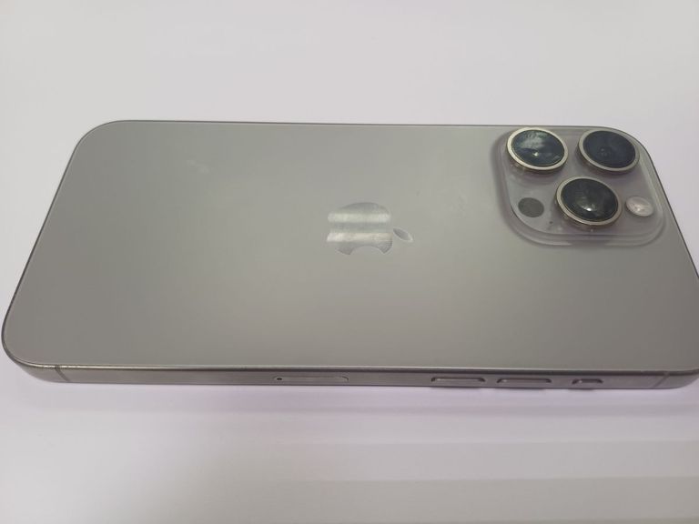 Apple iphone 15 pro max 256gb Код:01-200820750. Зображення 9