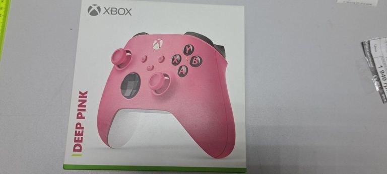 Дешиво Microsoft xbox series x s wireless controller с ломбарда