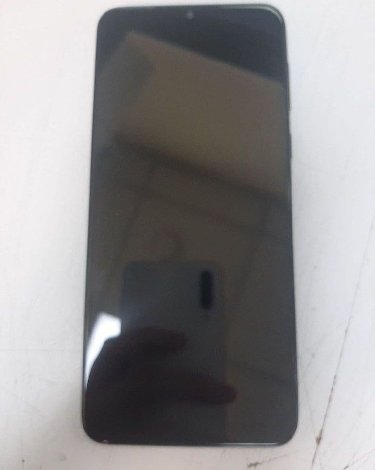 Купити Motorola moto e13 2/64gb Б/У