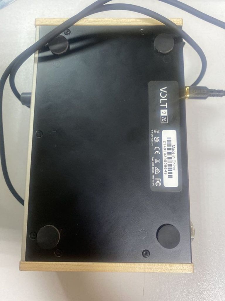 Оголошення Universal audio VOLT 276 Б/У