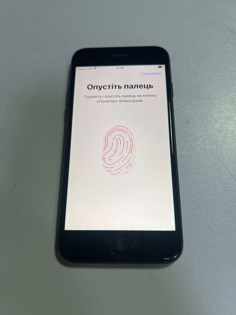Apple iphone 7 32gb Код:01-200859191. Зображення 5