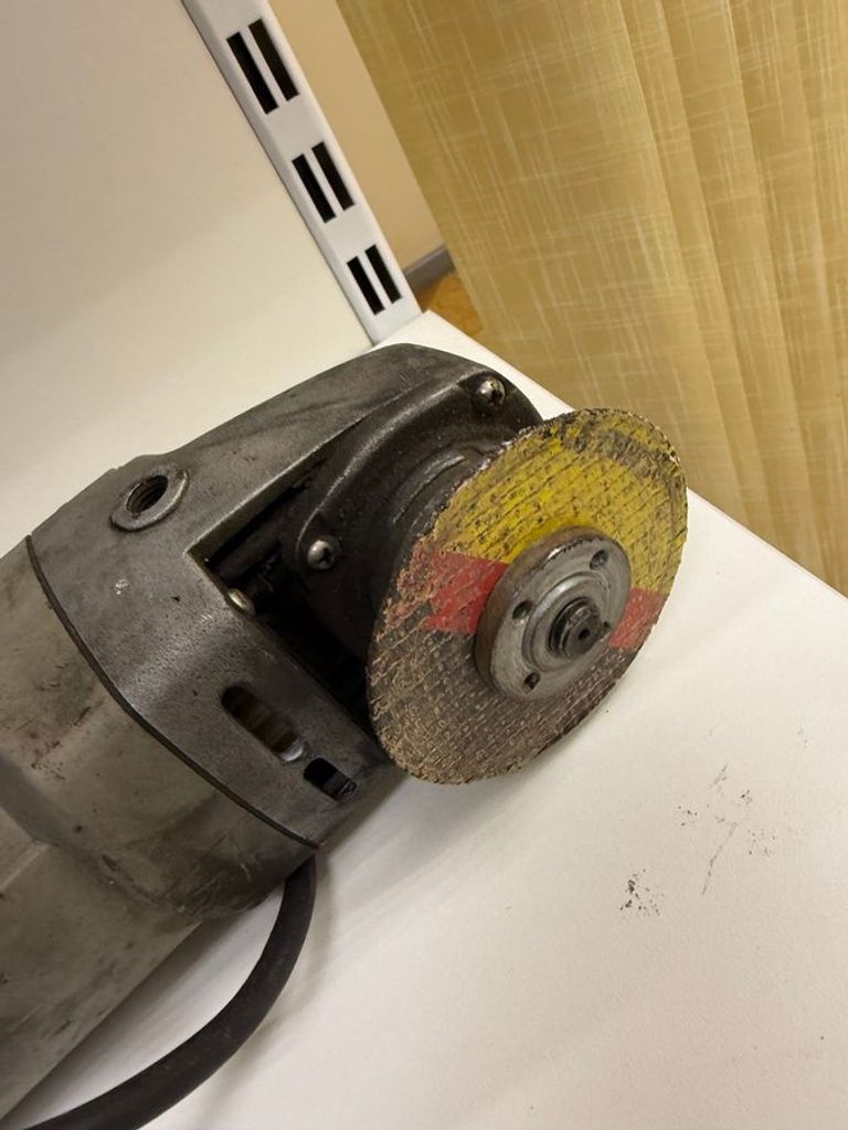 Дешево Интерскол ушм-180/1800 з ломбарду