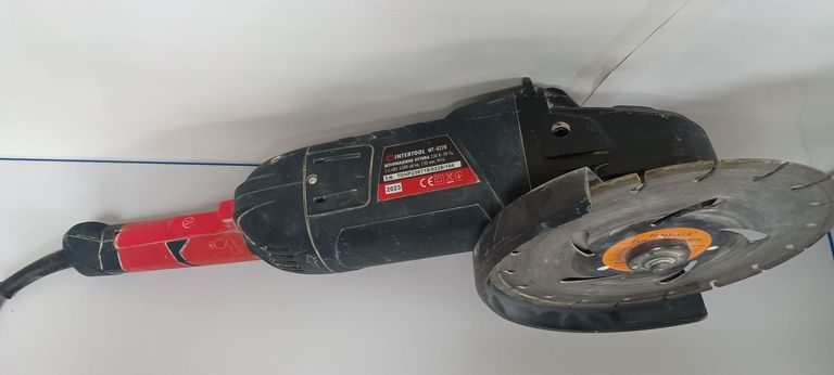 Дешево Intertool WT-0228 з ломбарду