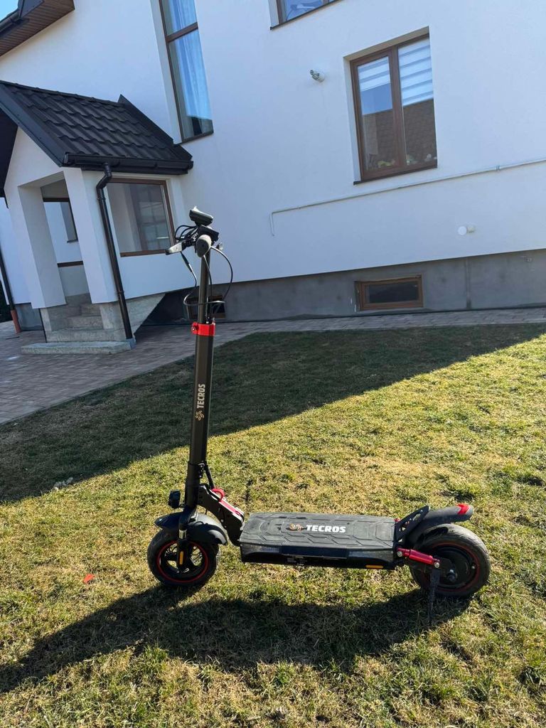 Дешево  Tecros T4 PRO з ломбарду