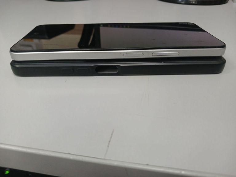 Дешево Realme c71 8/256gb з ломбарду