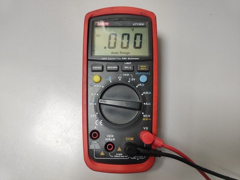 Купить Uni-t UT139A Б/У