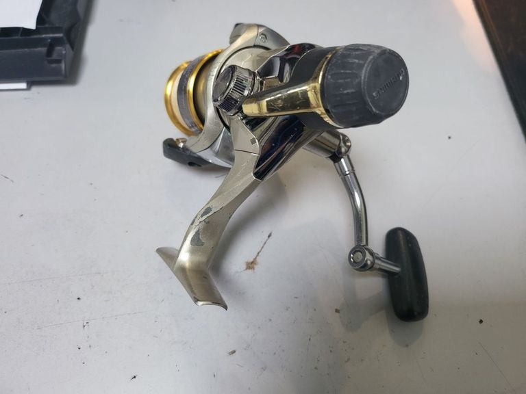 Дешево Shimano Exage 3000 SRC з ломбарду