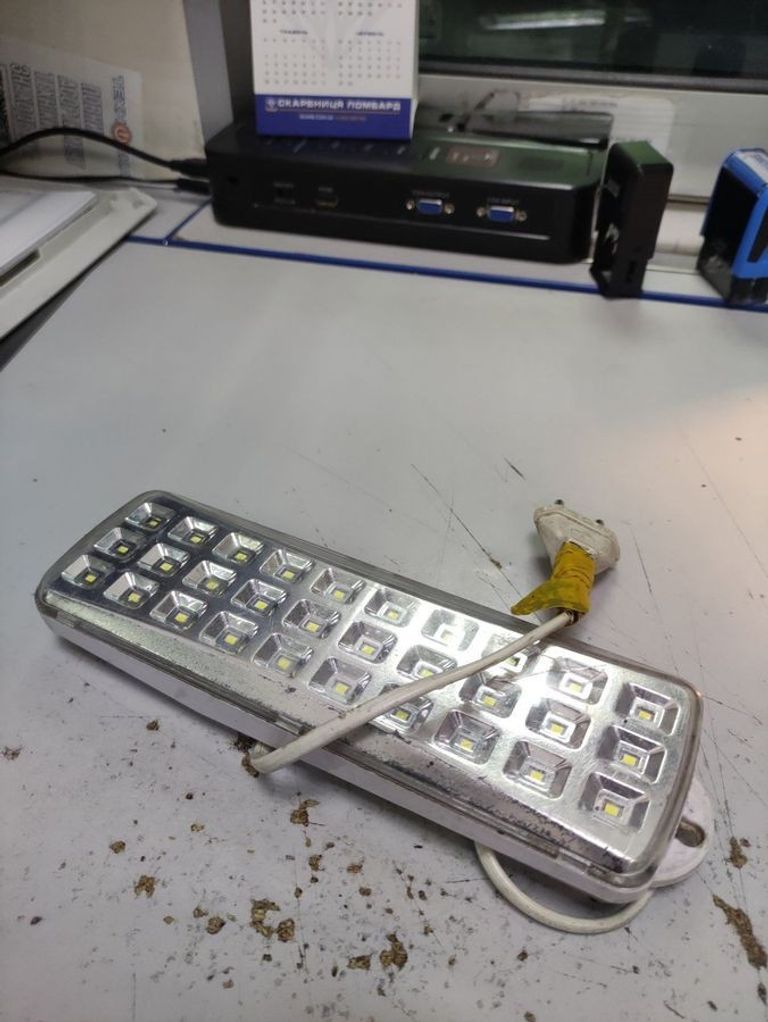 Купити Feron el-115 Б/У