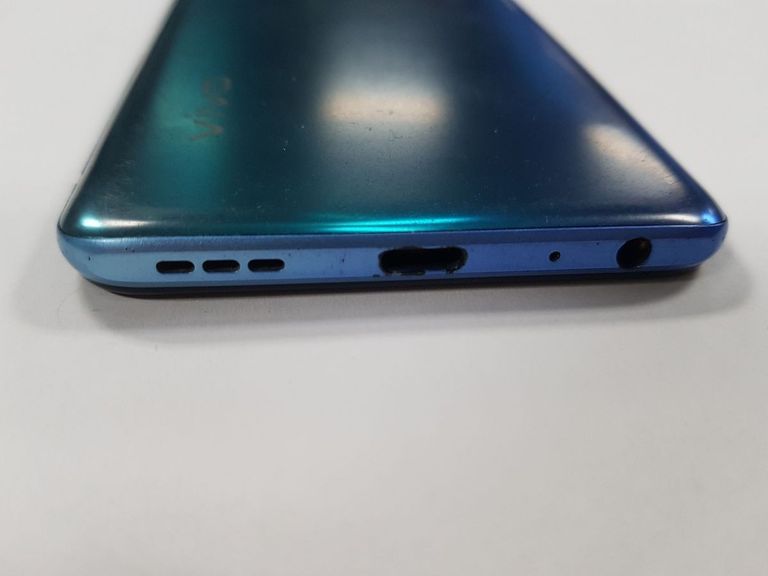 Распродажа Vivo y31 4/64gb, продавец Техноскарб