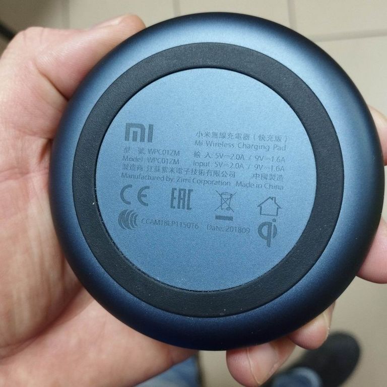Оголошення Xiaomi mi wireless charger wpc01zm Б/У
