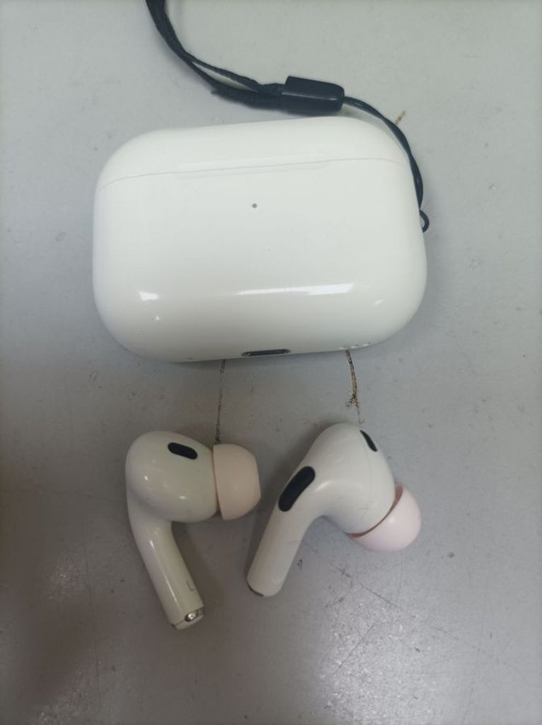Дешево Apple airpods pro 2nd generation з ломбарду