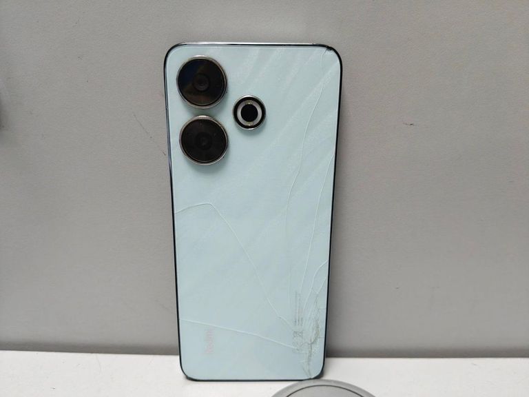 Розпродаж Xiaomi Redmi 13C 4/128GB Navy Blue, продавець Техноскарб