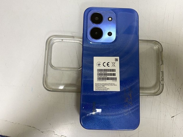 Объявление Xiaomi Redmi 15C 5G 4/128GB Midnight Black Б/У