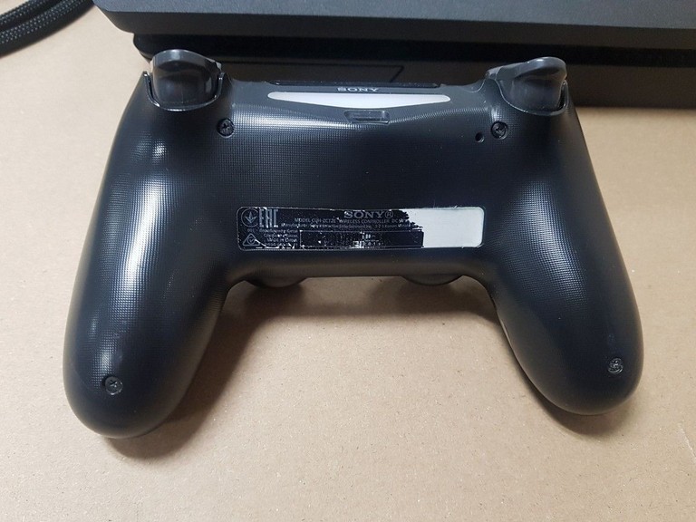  Sony PlayStation 4 Slim 1TB Black Код:01-200921132. Изображение 6