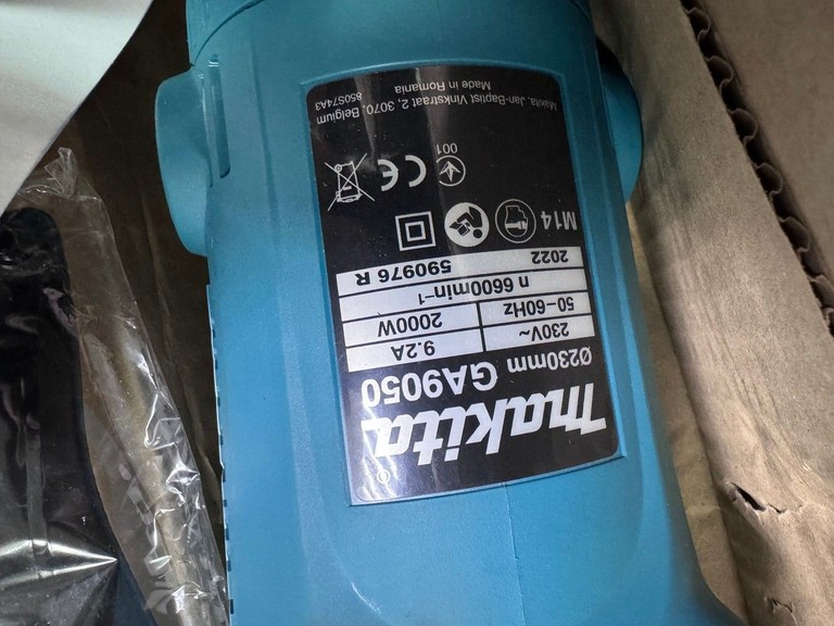 Оголошення Makita GA9050 Б/У