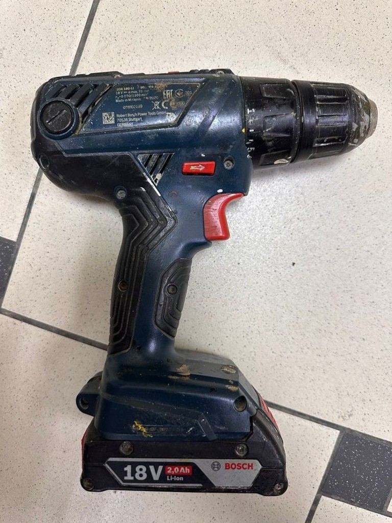 Дешиво Bosch gsr 180 li с ломбарда