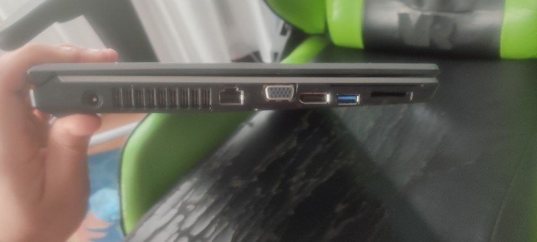 Оголошення Fujitsu Lifebook E744 Б/У