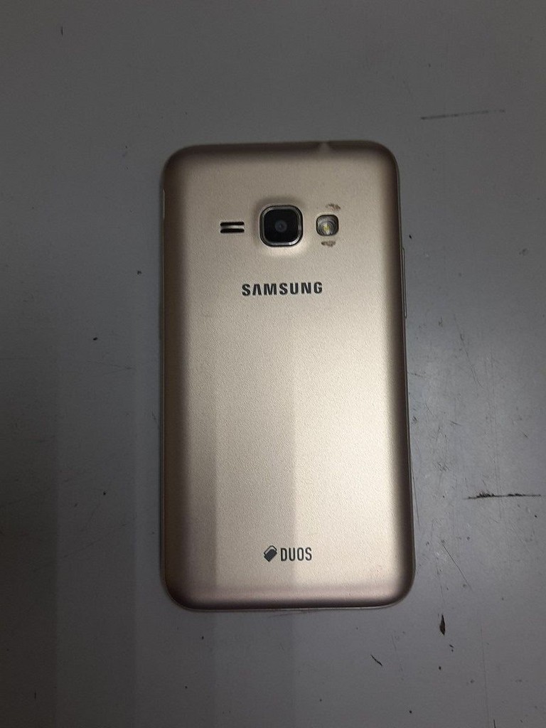 Дешиво Samsung galaxy j1 j120h с ломбарда