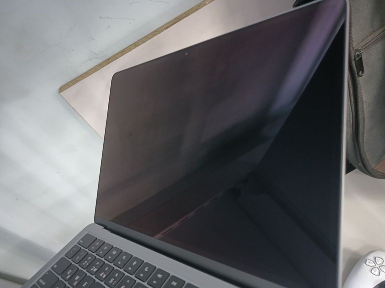Apple macbook air 13.6'' a3113/m3/ram16gb/ssd256gb/gpu 8 core Код:01-200983251. Изображение 6