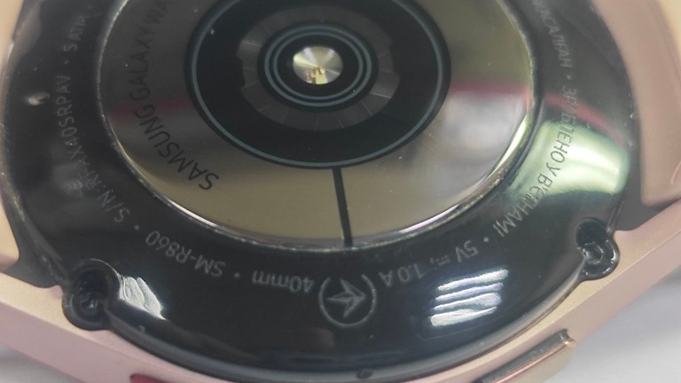 Дешиво Samsung galaxy watch4 40mm с ломбарда