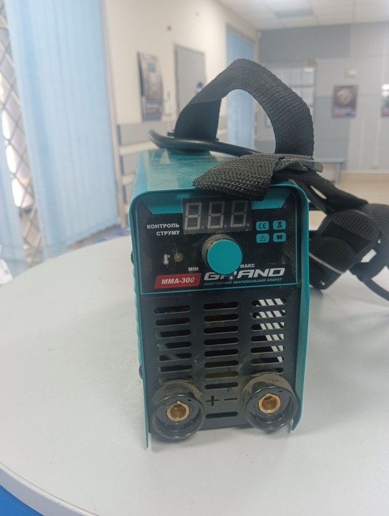 Купити Grand MMA-300 Б/У