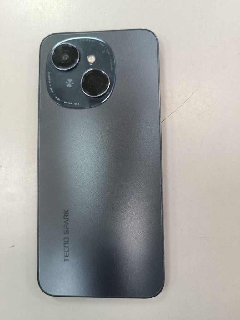 Дешево Tecno spark go 1 kl4 4/128gb з ломбарду