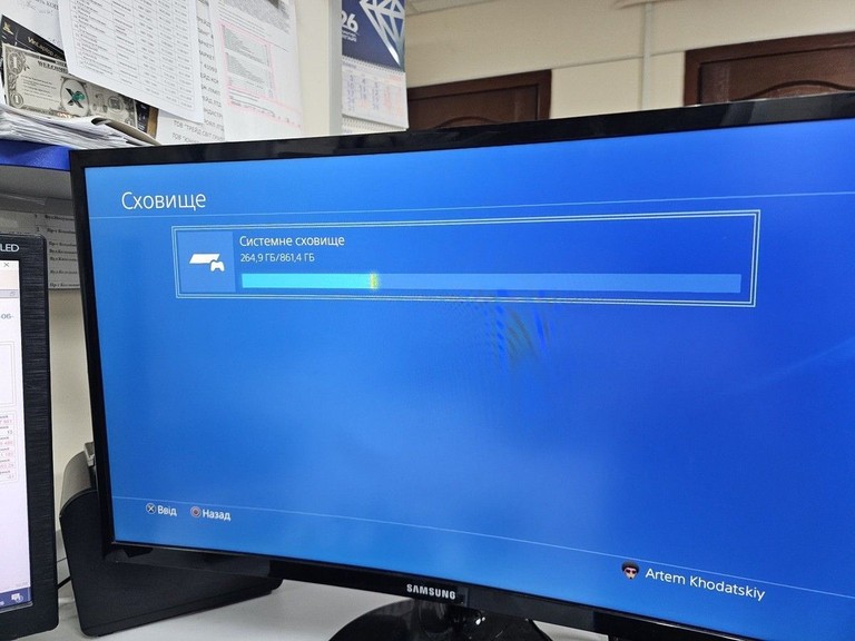 Купити  Sony PlayStation 4 Slim 1TB Black Б/У