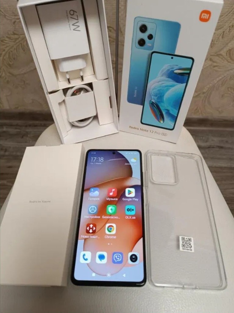 Дешево Xiaomi Redmi Note 12 Pro 5G 6/128GB Black (no NFC) з ломбарду
