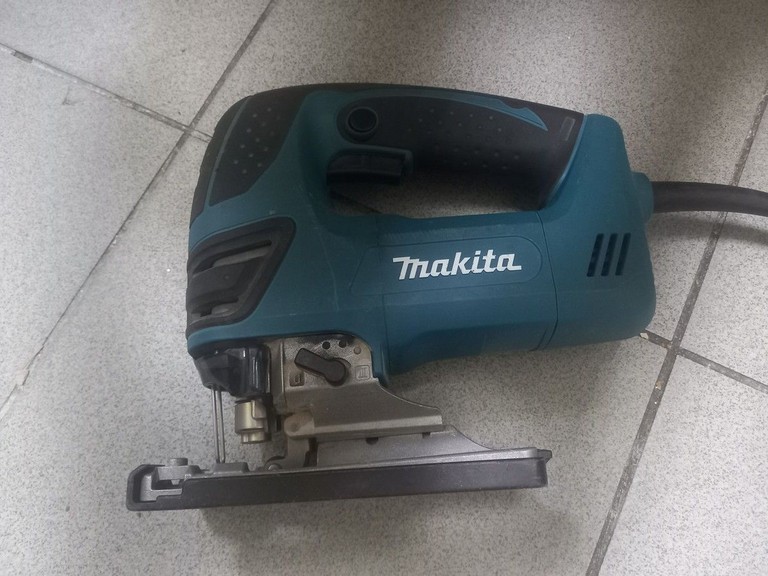 Купити Makita 4350FCT Б/У