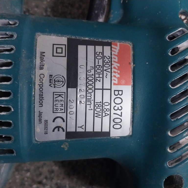 Дешево Makita bo3700 з ломбарду