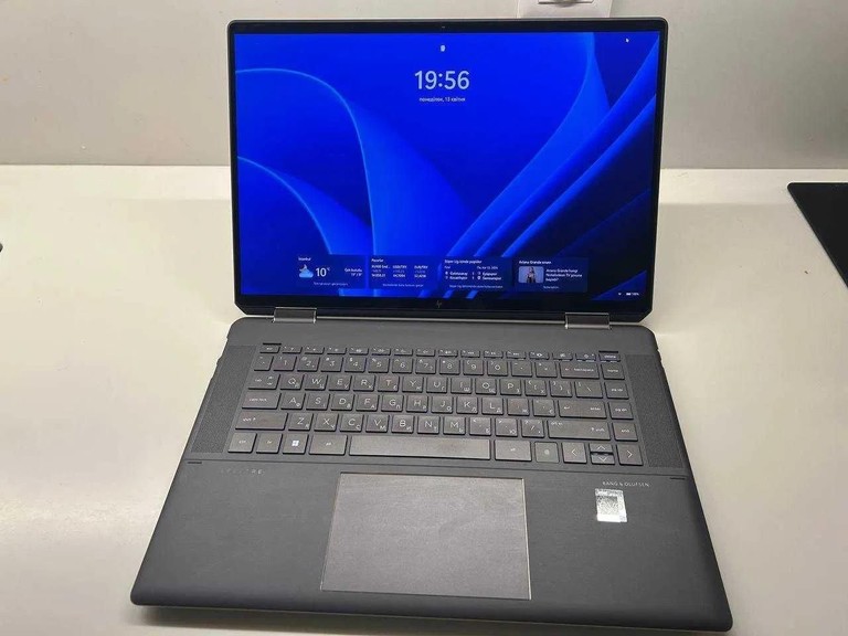 Купити Laptop HP Spectre x360 16GB 1Tb Б/У