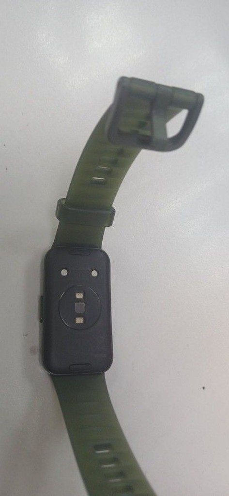 Оголошення Huawei band 8 Б/У