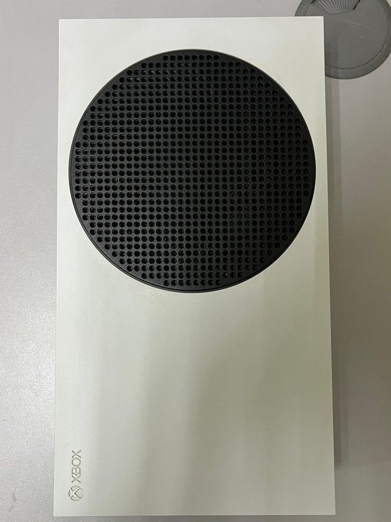 Купить Microsoft xbox series s 512gb Б/У
