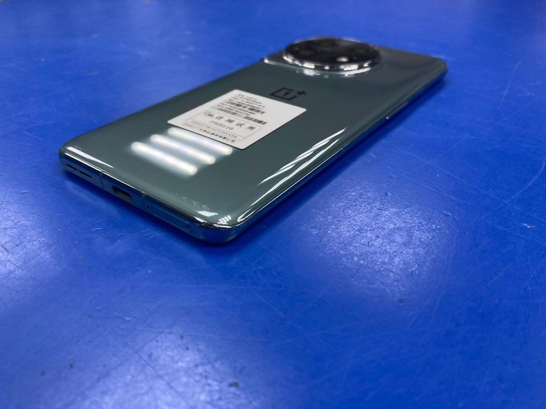 Дешиво Oneplus 11 16/256GB Green с ломбарда