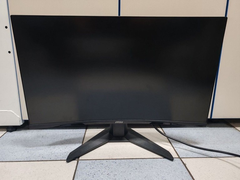 Купить Msi MAG 27C6X Б/У