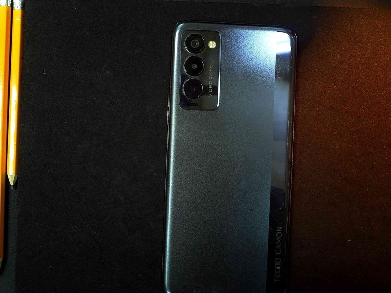 Объявление Tecno camon 18p 8/128gb Б/У