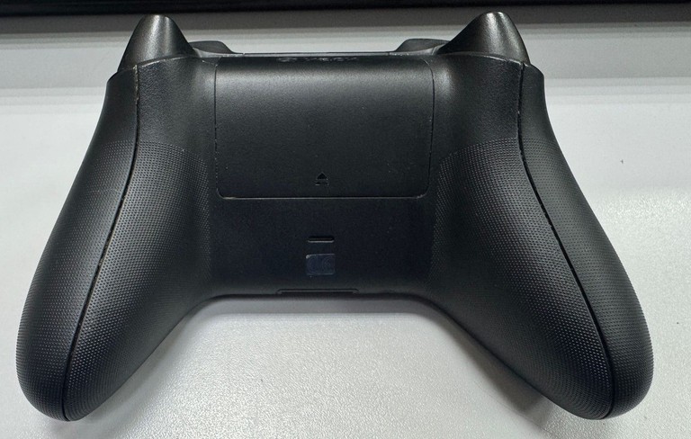 Microsoft xbox series x s wireless controller Код:01-201170591. Изображение 5