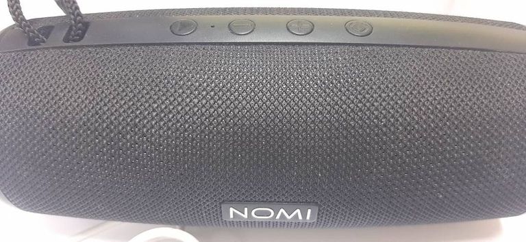 Nomi bt 526 play2