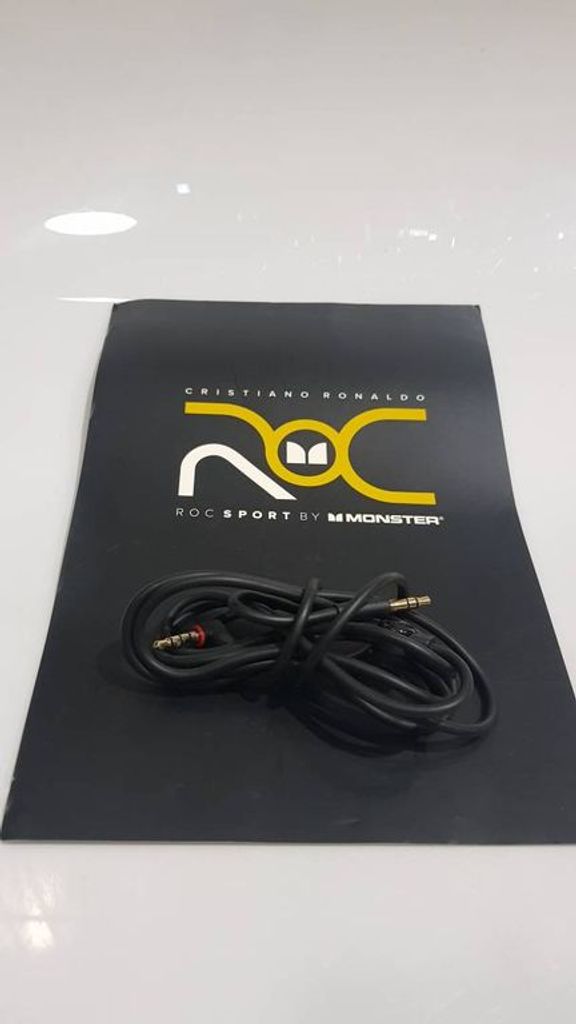 Дешево Monster ROC Live Life Loud з ломбарду