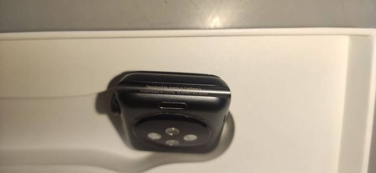 Apple watch series 3 38mm aluminum case